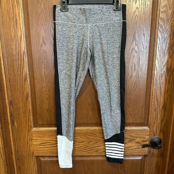 PINK Victoria's Secret Pants - PINK Victoria's Secret Ultimate Yoga‎ Leggings Gray Black White Stripe Ankle
